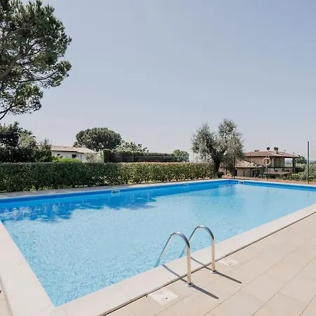 Host4u - Gardoncino With Pool And Beautiful Garden On Of Garda